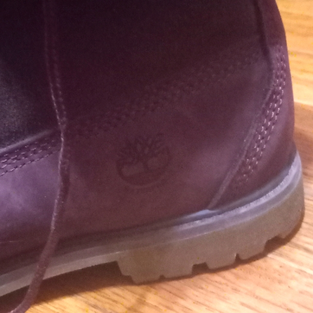 Authentic Fleece Lux Timberland boots , 7.5